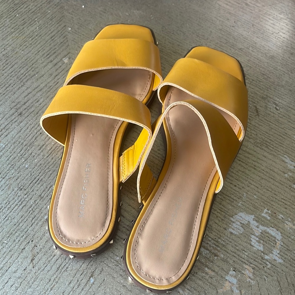Marc fisher sandals